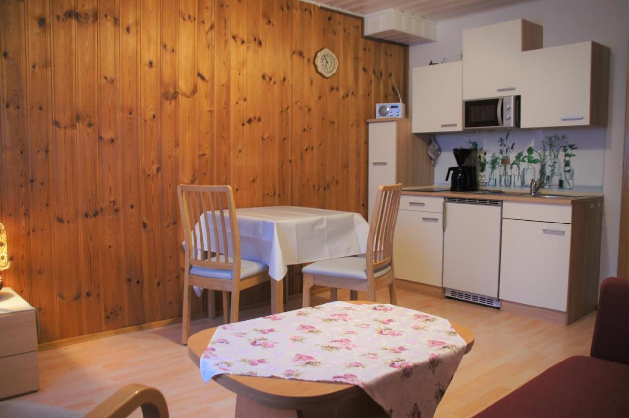 Ferienwohnung Hofmann 바트크로이즈나흐 외부 사진